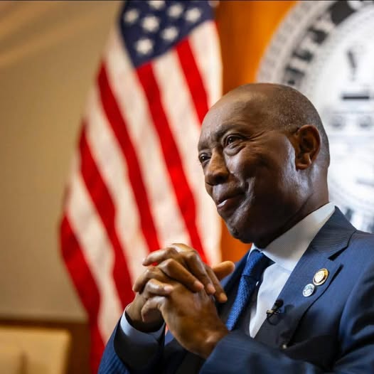 BREAKING: Former Houston Mayor and U.S. Representative Sylvester Turner Passes Away at the Age of 70, Leaving Behind a Legacy of Public Service and Political Leadership